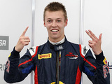 Даниил Квят вошел в десятку лучших гонщиков «Формулы-1»