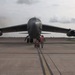 Запуск двигателей ядерного бомбардировщика B-52 порохом попал на видео