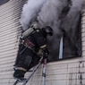 В Новосибирске пожарные спасли из горящей квартиры мужчину -  "человека-паука"