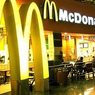 Персонал китайского Макдоналдса 8 часов не замечал мертвую посетительницу за столиком