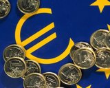 Евро впервые с ноября прошлого года стоит ниже 70 рублей
