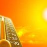 Синоптики отмечают аномальную жару в Поволжье и на Урале