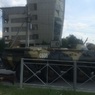 В Новосибирске БТР столкнулся с легковушкой