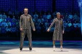 Татьяна Навка объяснила смысл танца узников концлагеря времен войны в ледовом шоу