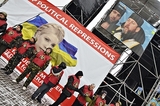 Последних манифестантов выдавливают с Майдана
