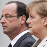 В Берлине назвали срок принятия решения по плану Олланда и Меркель