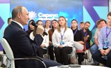 Путин пообещал подумать над вопросом взносов за охрану в школах