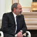 Пашинян призвал своих сторонников прекратить протесты в Армении
