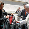 Папа Римский продаст Harley Davidson и байкерскую куртку