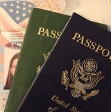 На визу США потребуют фотографию без очков