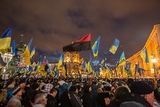 Майдан замер и приготовился к атаке силовиков (ФОТО)