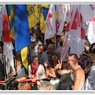 Тысячи участников антиправительственного митинга перекрыли Крещатик
