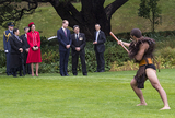 Герцогиня Кембриджская сражена татуированным задом Короля маори