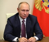 О митингах, о клевете, о соцсетях: какие новые законы подписал Путин