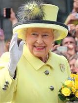 Королева Великобритании ищет SMM-менеджера за 30 тысяч фунтов в год
