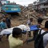 Через 5 дней после землетрясения под завалами в Катманду обнаружен выживший подросток