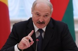 Лукашенко назвал причины для бесплатной поставки Москвой вооружения Минску