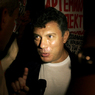 СМИ: В политика Немцова стреляли из двух пистолетов