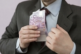 Минфин Евросоюза призвал ограничить хождение банкноты в 500 евро