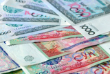 ЦБ Узбекистана приостановил обмен валюты
