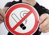 Тонкие сигареты предложено запретить - из-за привлекательности дизайна