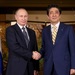 Японский МИД сообщил о переговорах Путина и Абэ в формате тет-а-тет