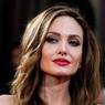 Анджелина Джоли заявила, что ее семья останется семьей