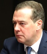 Пока Дмитрий Медведев отдыхал в дельте Волги, ему нашли новое занятие