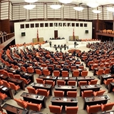 Турецкие депутаты устроили драку из-за конституционной реформы