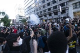 Худой мир лучше доброй ссоры: полицейские Атланты станцевали «Макарену" перед протестующими