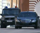 Гонки возле Красной площади: водитель чуть не прорвался в Кремль