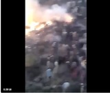 Опубликовано первое видео с места крушения самолёта в Пакистане