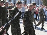СМИ узнали о готовящемся в Луганске параде пленных