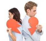 Ученые: Потеря длительных отношений с партнером разрывает сердце
