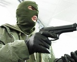 Во Владивостоке двое грабителей нарвались на «крутого» пенсионера