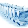 Ученые раскритиковали «теорию 8 обязательных стаканов воды»