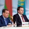 Медведев подписал распоряжение об индексации зарплат бюджетников