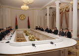 Президент Путин отправился в Минск обсуждать евразийские проблемы