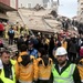 Появилось видео обрушения дома в Стамбуле