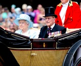 99-летний супруг королевы Елизаветы II госпитализирован в Лондоне