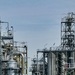 Нефть выросла в цене на 6% после резкого обвала