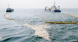 Черные дыры-воронки засасывают корабли в океане (ФОТО, ВИДЕО)