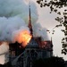 Пожарные объявили о спасении горящего Нотр-Дам де Пари от полного разрушения