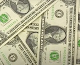 Россияне подали уже 1,5 миллиона жалоб на введение комиссии за хранение валюты