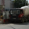На Каширском шоссе в Москве три полосы перекрыты из-за перевернувшейся бетономешалки