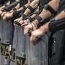 Полиция открыла стрельбу резиновыми пулями по голосующим в Каталонии
