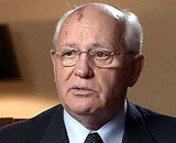 Горбачев осудил политику санкций против РФ