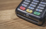 Карты Visa и Mastercard могут отключить в России
