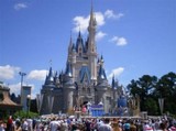 Телефонный шутник испортил досуг посетителям Disney World