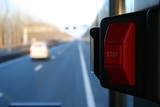 В Москве машина протаранила автобус на остановке